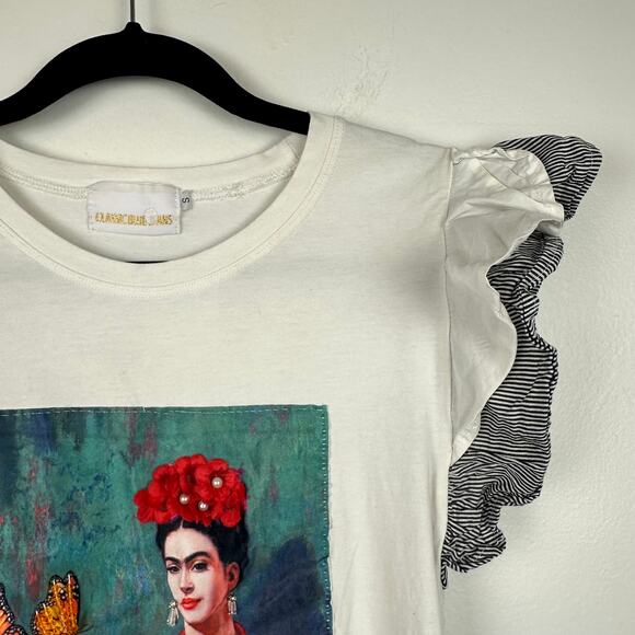 Classic Blue Jeans Womens Frida Kahlo Print Ruffle Short Sleeve White Top Small - Picture 3 of 9